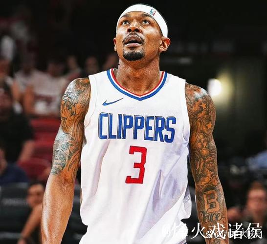 未来可期，卡尔三个月内创造5项最年轻球员纪录